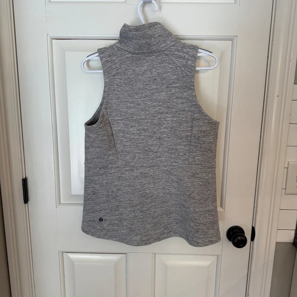 Lululemon Reversible Insculpt Vest 51060